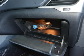 2016款Jeep自由光2.4L专业版