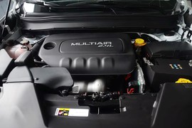 2016款Jeep自由光2.4L专业版