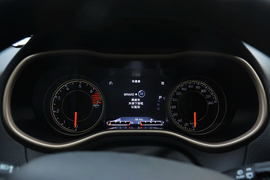 2016款Jeep自由光2.4L专业版