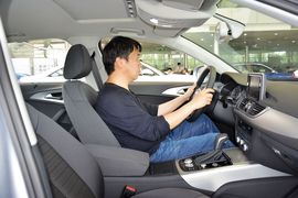 2016款奥迪A6L 30FSI技术型