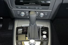2016款奥迪A6L 30FSI技术型
