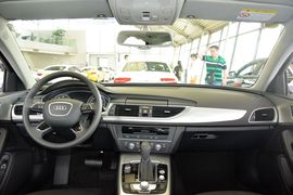 2016款奥迪A6L 30FSI技术型