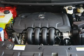 2016款东风风神AX3 1.5L自动尊酷型