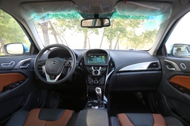 2016款比亚迪秦EV300试驾体验