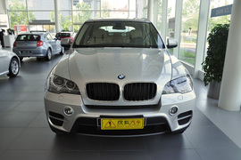 2011款宝马X5 xDrive35i 豪华型