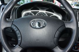 2016款长城风骏5 2.0T矿区版 两驱进取型大双排