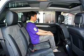 2014款奔驰R320 4MATIC商务型