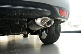 2015款本田缤智1.8L CVT两驱精英型