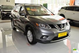 2014款日产奇骏2.5L CVT豪华版 4WD