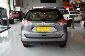 2014款日产奇骏2.5L CVT豪华版 4WD