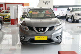 2014款日产奇骏2.5L CVT豪华版 4WD