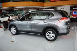 2014款日产奇骏2.5L CVT豪华版 4WD