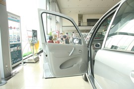 2008款毕加索2.0自动豪华型到店实拍