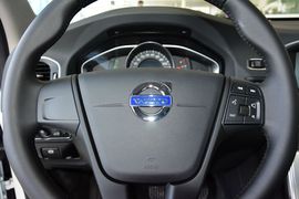 2017款沃尔沃S60L 1.5T T3智行版