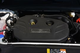 2015款福特金牛座2.0L GTDi至尊型