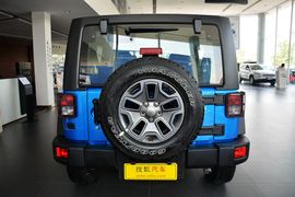 2015款Jeep牧马人四门版3.6L 罗宾汉 舒享版