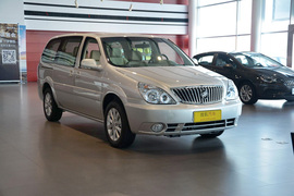 2014款别克GL8 2.4L经典版