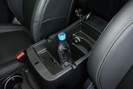 2016款Jeep自由光2.4L专业版+智能包