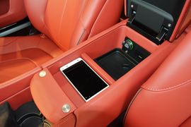 2015款阿斯顿马丁Vanquish 6.0L Coupe