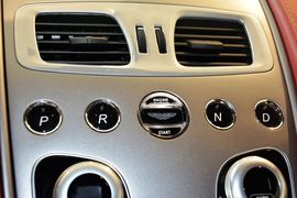 2015款阿斯顿马丁Vanquish 6.0L Coupe