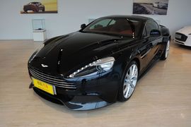 2015款阿斯顿马丁Vanquish 6.0L Coupe