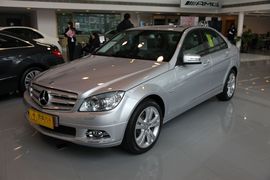 奔驰 C200时尚型