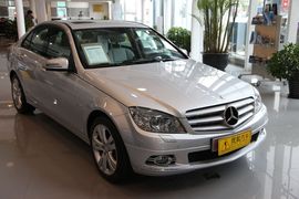 奔驰 C200时尚型