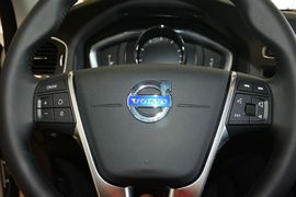 2017款沃尔沃S60L 2.0T T4智远版