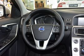 2017款沃尔沃S60L 2.0T T4智远版