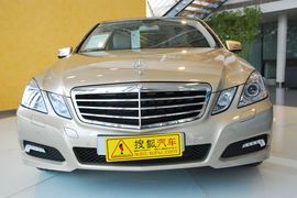 奔驰 E300时尚豪华型