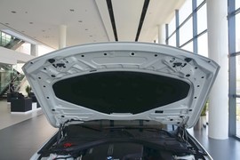 2016款宝马320i时尚型旅行车