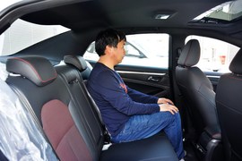 2016款奔腾B70 1.8T自动运动豪华型