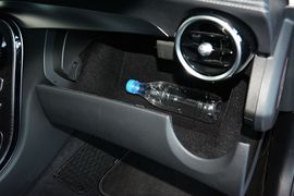 2015款奔驰C180L运动型