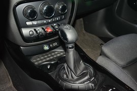 2016款MINI CLUBMAN 2.0T COOPER S