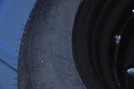 2010款雪佛兰乐风1.6L 手动豪华版