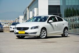 2017款沃尔沃S60L 2.0T T5智驭版
