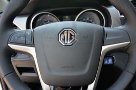 2016款MG锐腾1.5TGI TST精英版