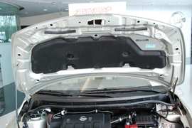 2008款东风日产颐达时尚版1.6J MT