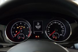 2015款大众凌渡230TSI DSG风尚版