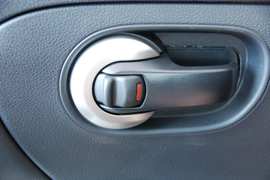 2008款东风日产颐达时尚版1.6J MT