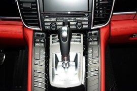 2016款保时捷Panamera Executive Edition 3.0T