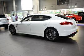 2016款保时捷Panamera Executive Edition 3.0T