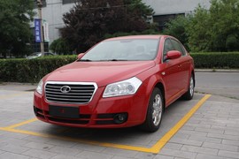 2010款奔腾2.0L手自一体豪华型到店实拍