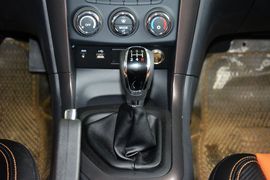 2015款海马S7 2.0L手动纵骋型