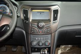 2015款海马S7 2.0L手动纵骋型