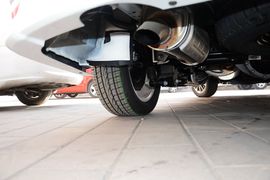 2016款上汽大通MAXUS G10 2.0T自动旗舰版