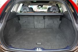 2017款沃尔沃XC60 2.0T T5 AWD智远版