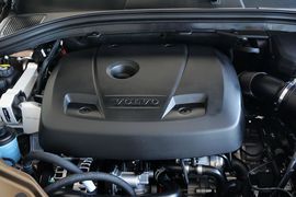 2017款沃尔沃XC60 2.0T T5 AWD智远版