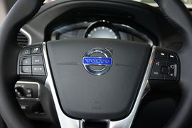 2017款沃尔沃XC60 2.0T T5 AWD智远版