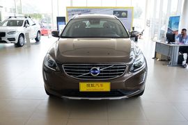 2017款沃尔沃XC60 2.0T T5 AWD智远版
